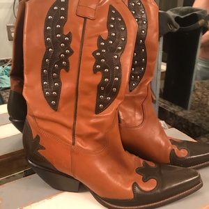 BCBG Cowboy boots